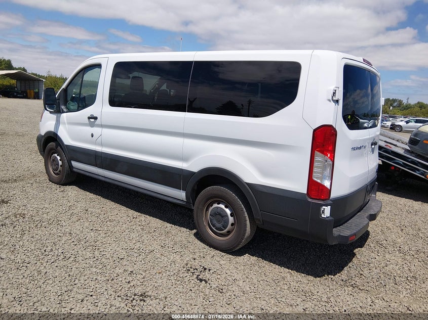 2019 FORD TRANSIT-150 auction photo 3