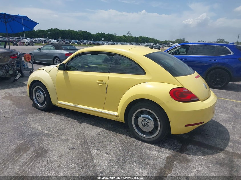 Vin: 3vwjx7atxcm605787, lot: 46147497, volkswagen beetle 2.5l 20123