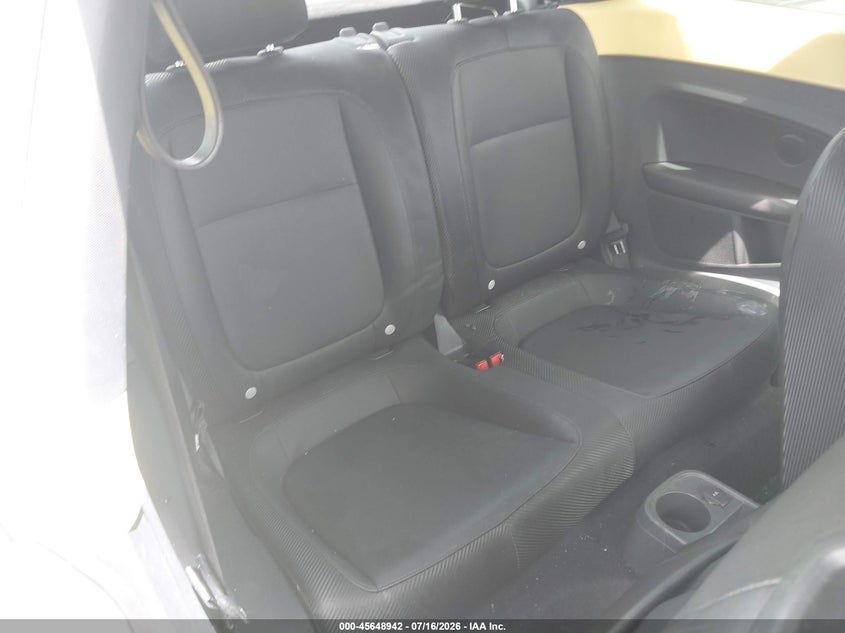 2012 Volkswagen Beetle 2.5L VIN: 3VWJX7ATXCM605787 Lot: 45648942