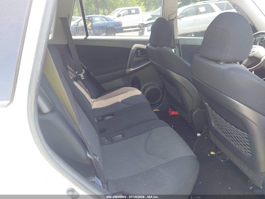 2006 TOYOTA RAV4 auction photo 8