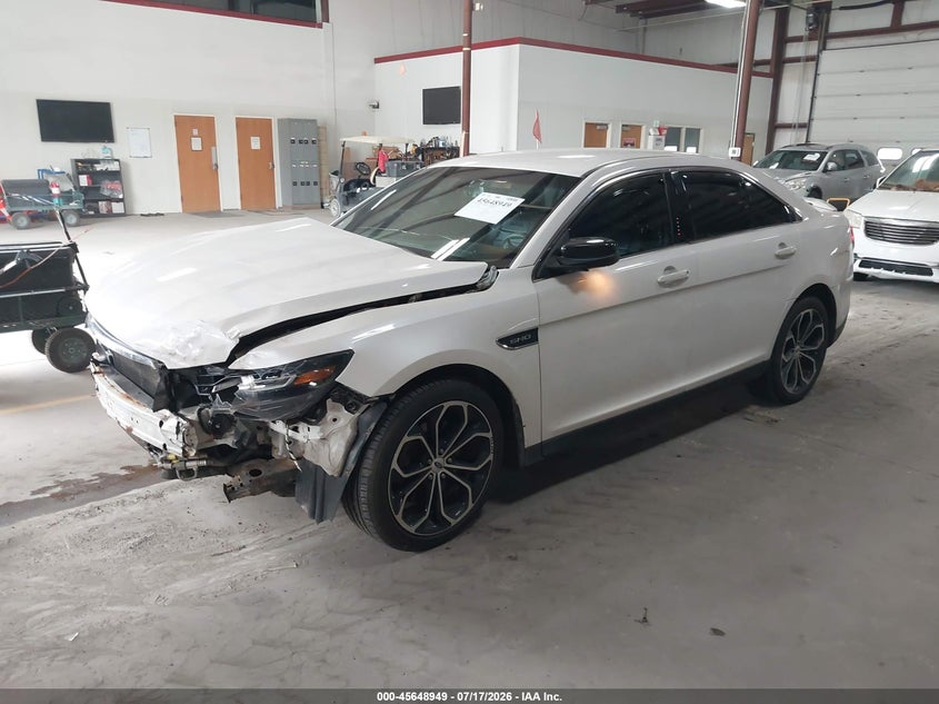 2016 FORD TAURUS auction photo 2