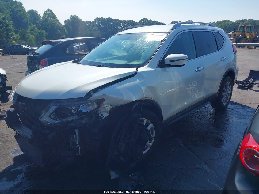 2018 Nissan Rogue Sv, Front End, IAAI, VIN 5N1AT2MV5JC819126 — photo 2