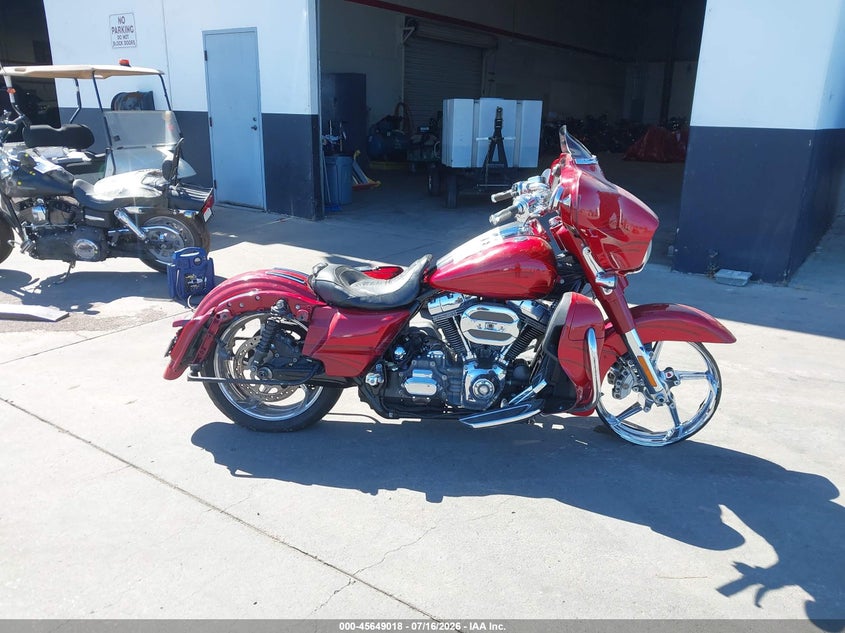 2016 Harley-Davidson Flhxse Cvo Street Glide VIN: 1HD1PXN39GB963617 Lot: 45649018