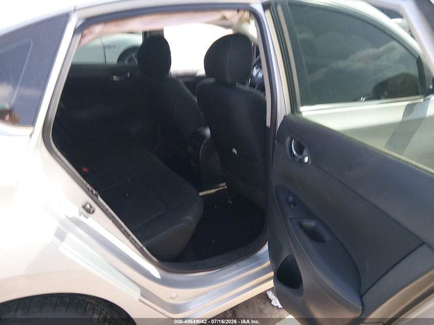 2019 NISSAN SENTRA auction photo 8