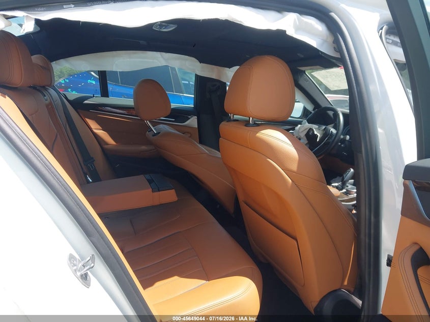 2019 BMW 540I XDRIVE · Photo 8