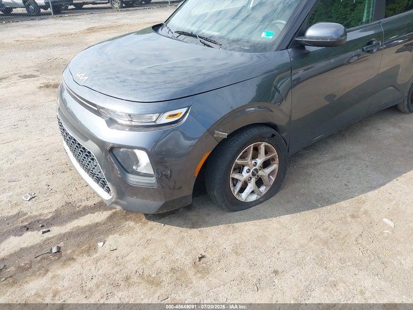 2022 Kia Soul Lx VIN: KNDJ23AU2N7824811 Lot: 45649091