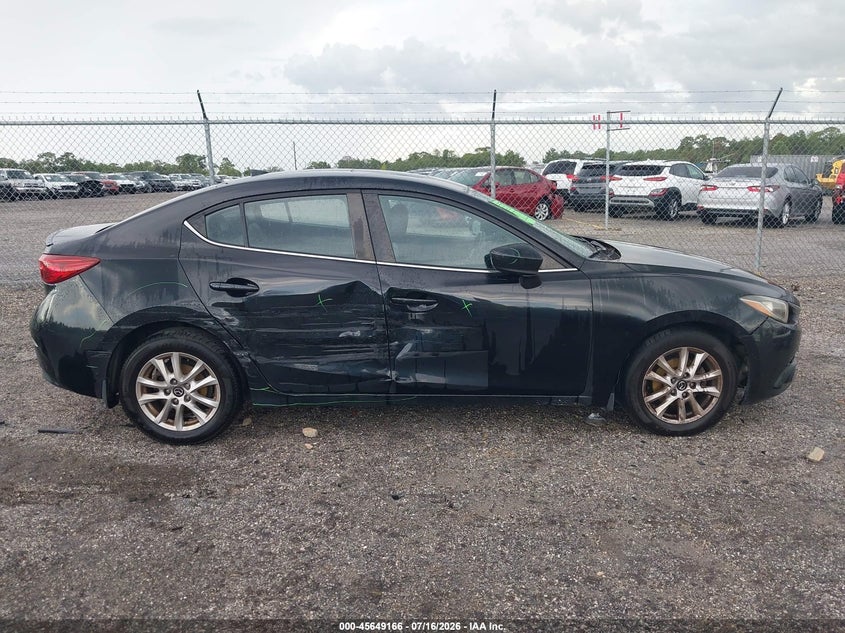 MAZDA MAZDA3 - zdjęcie 13