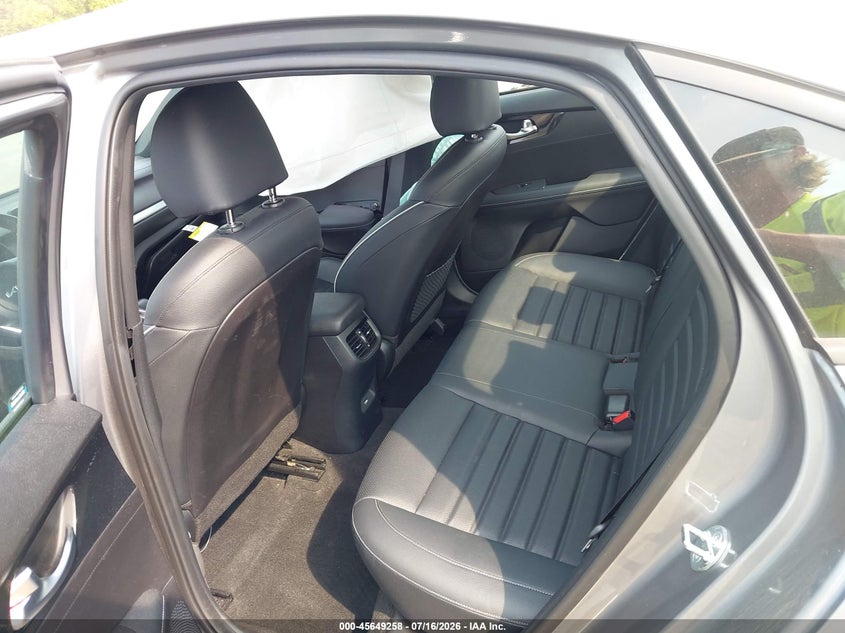 2023 KIA FORTE auction photo 8