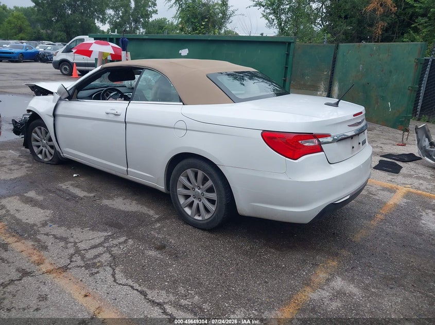 Vin: 1c3bc2eb0bn549777, lot: 46147859, chrysler 200 touring 20113
