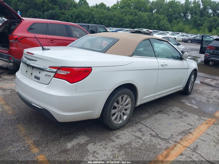 Vin: 1c3bc2eb0bn549777, lot: 46147859, chrysler 200 touring 20114