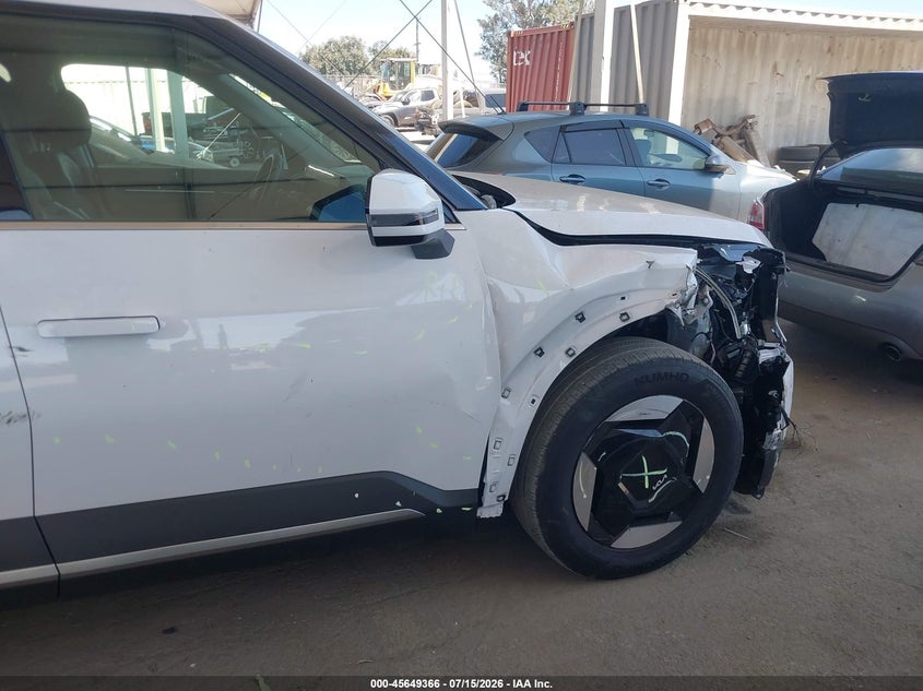 2026 Kia Ev9 Light Long Range VIN: 5XYAB5S10TG014030 Lot: 45649366