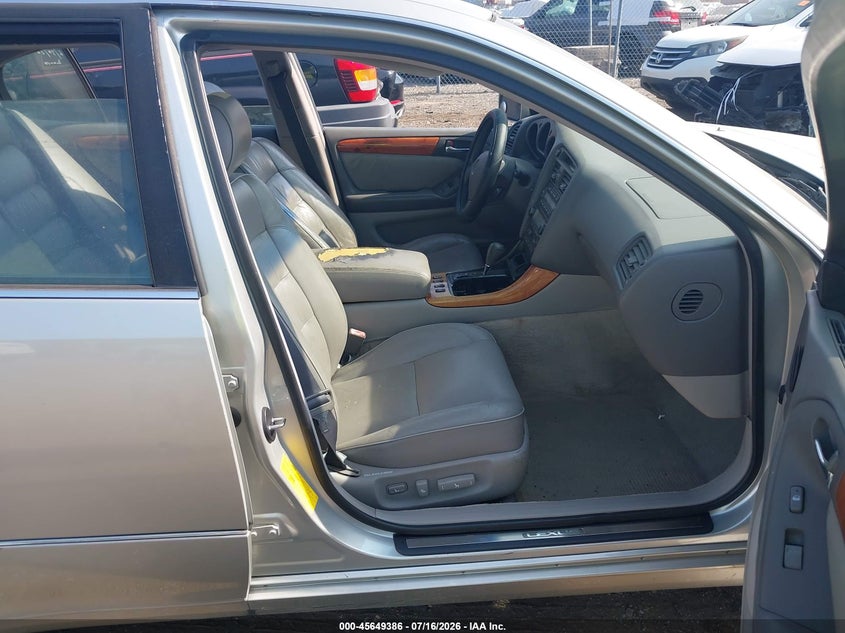 2000 LEXUS GS 300 auction photo 5