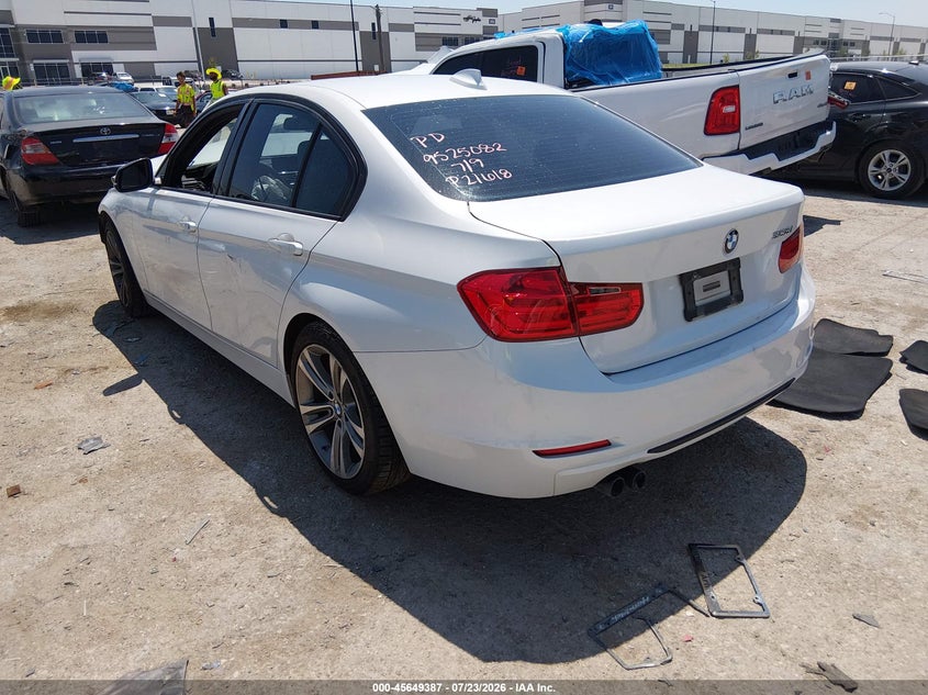 Vin: wba3a5g5xdnp21618, lot: 46147942, bmw 328i 20133