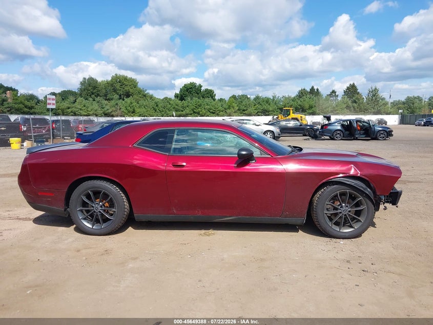 DODGE CHALLENGER - zdjęcie 13