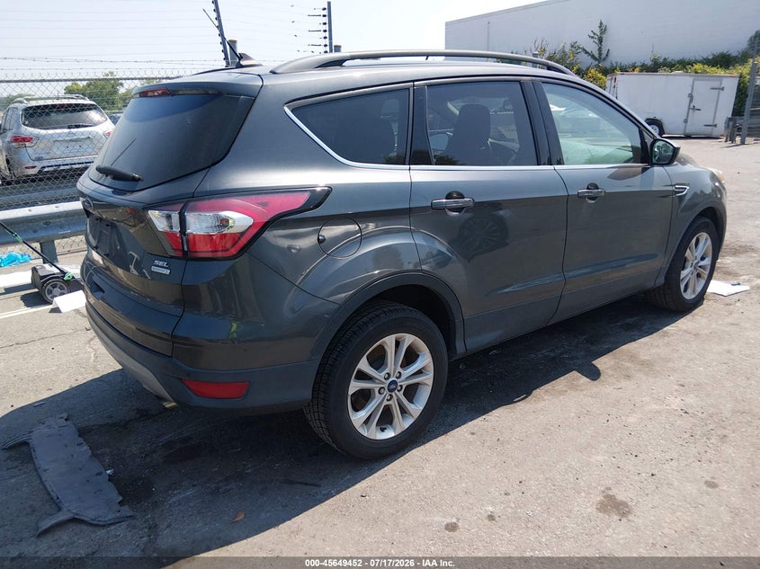 2018 FORD ESCAPE auction photo 4