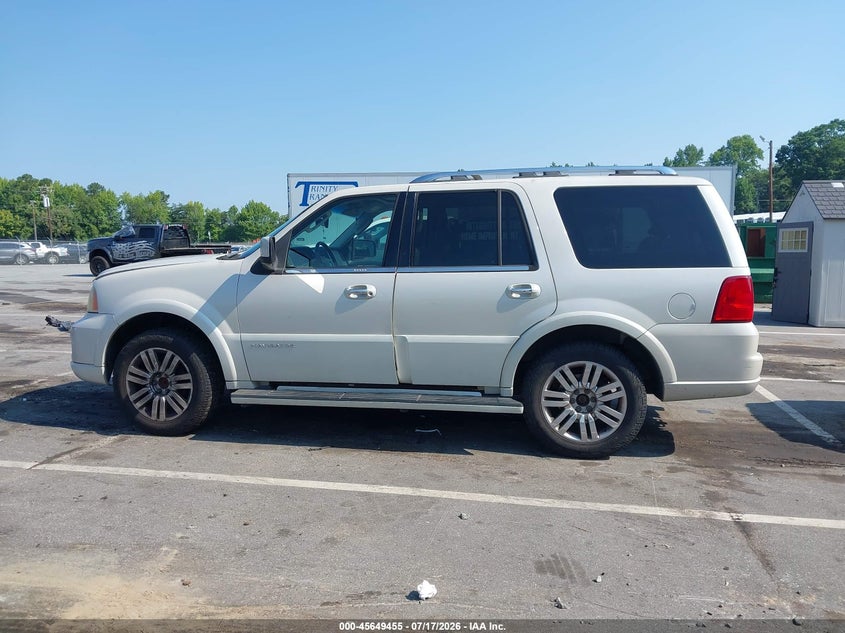 2005 Lincoln Navigator VIN: 5LMFU27535LJ24516 Lot: 45649455