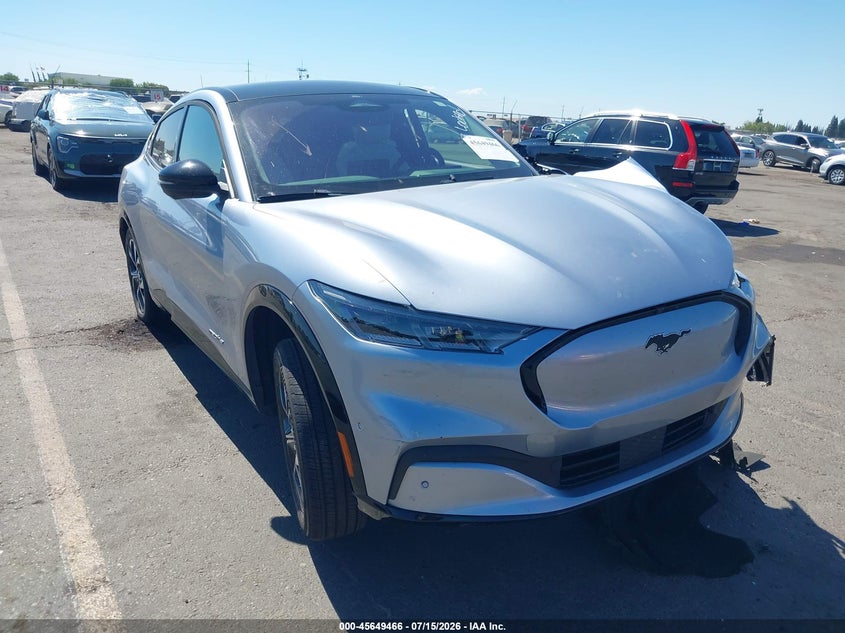 2022 Ford Mustang Mach-E Premium