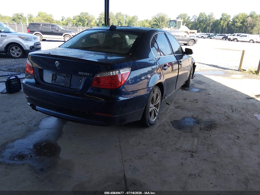 2010 BMW 528I auction photo 4