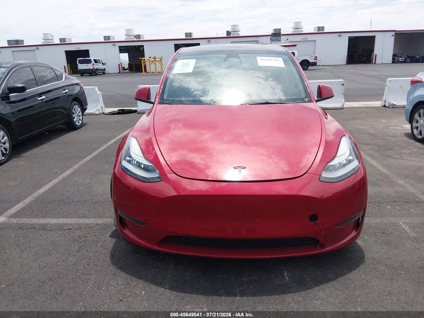 2022 Tesla Model Y Long Range Dual Motor All-Wheel Drive VIN: 7SAYGAEE9NF396854 Lot: 45649541