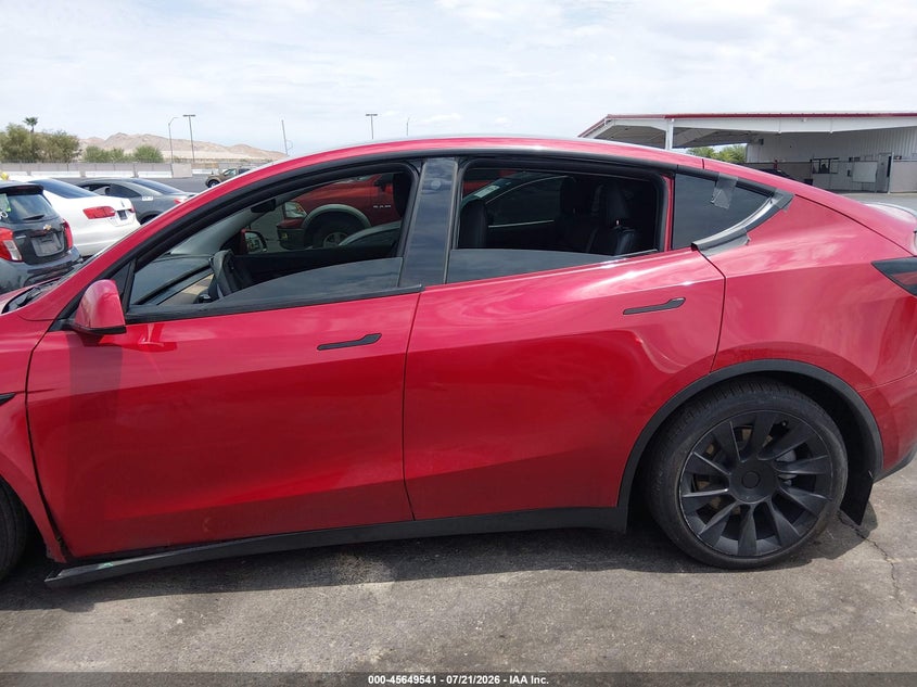 2022 Tesla Model Y Long Range Dual Motor All-Wheel Drive VIN: 7SAYGAEE9NF396854 Lot: 45649541