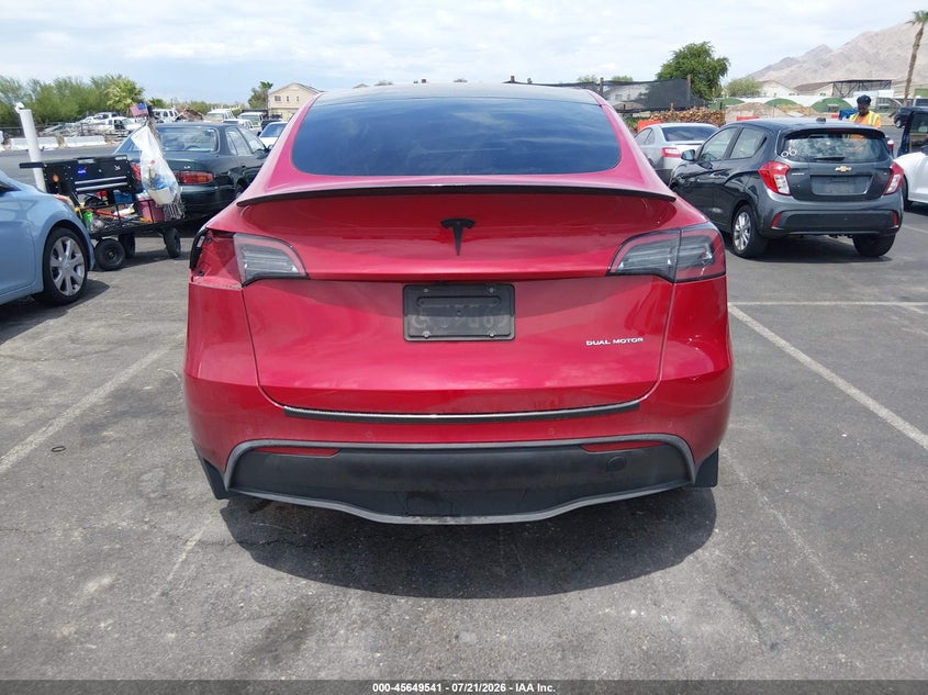 2022 Tesla Model Y Long Range Dual Motor All-Wheel Drive VIN: 7SAYGAEE9NF396854 Lot: 45649541
