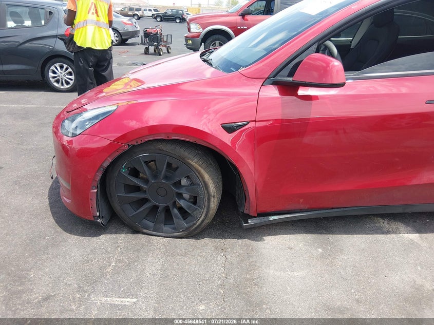 2022 Tesla Model Y Long Range Dual Motor All-Wheel Drive VIN: 7SAYGAEE9NF396854 Lot: 45649541