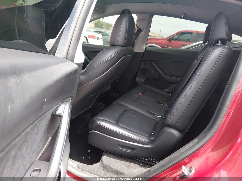 2022 Tesla Model Y Long Range Dual Motor All-Wheel Drive VIN: 7SAYGAEE9NF396854 Lot: 45649541