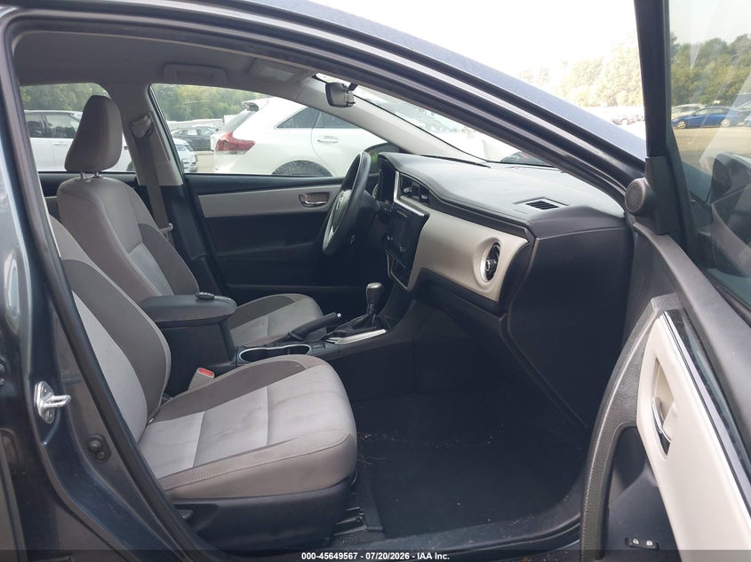 2019 Toyota Corolla Le VIN: 2T1BURHE0KC168960 Lot: 45649567