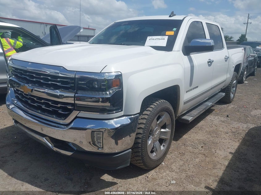 2018 Chevrolet Silverado, Град, IAAI, VIN 3GCUKSEC8JG119342 — фото 2