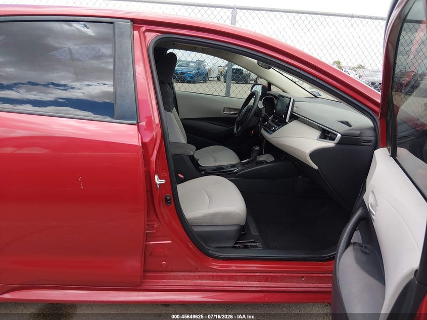 VIN JTDEPRAE5LJ027337 2020 TOYOTA COROLLA LE