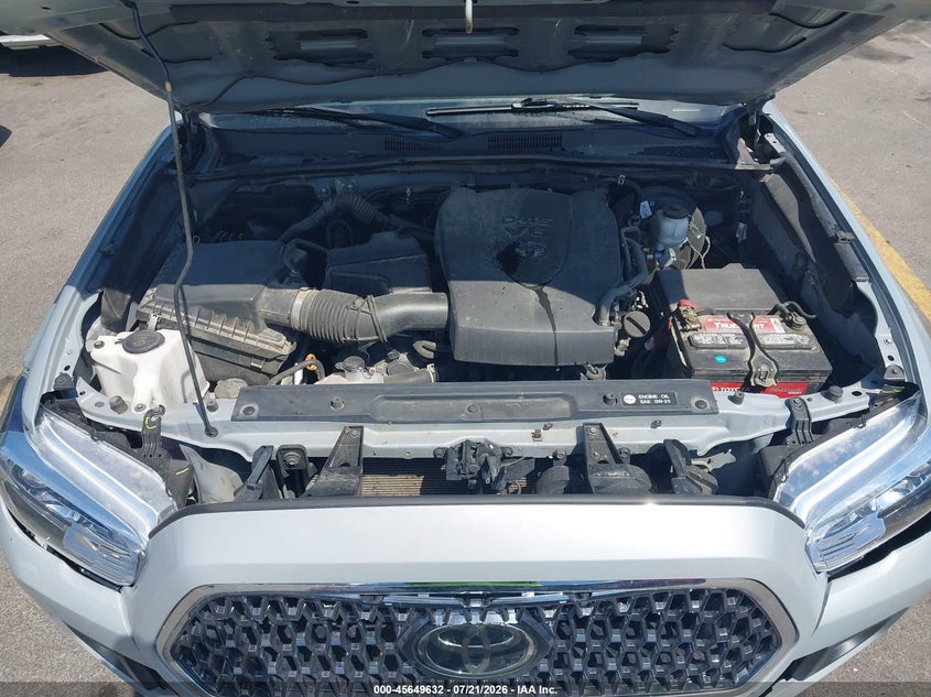 2018 Toyota Tacoma Trd Sport VIN: 3TMCZ5AN8JM163102 Lot: 45649632