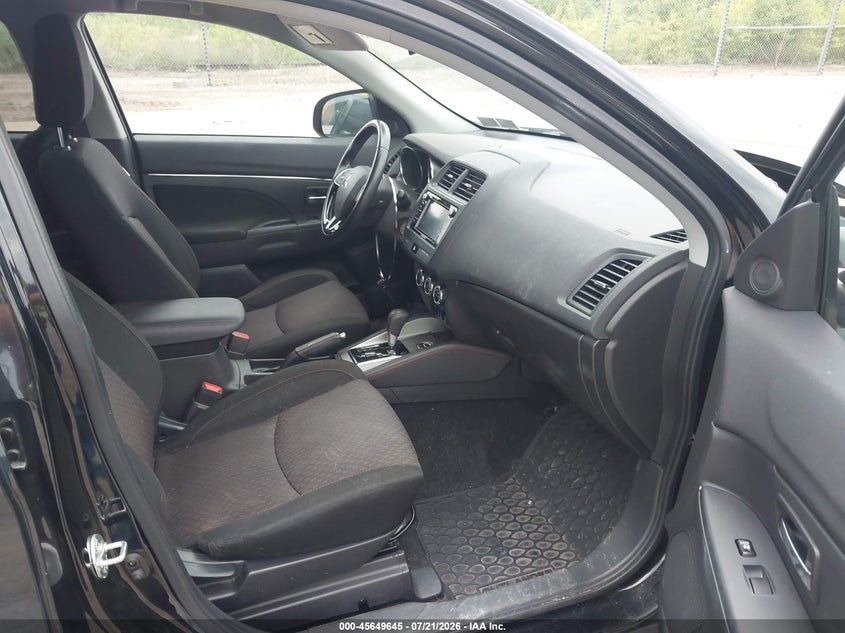 2018 MITSUBISHI OUTLANDER SPORT auction photo 5