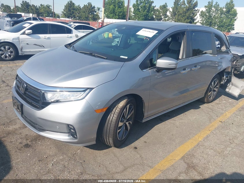 2024 Honda Odyssey Touring, Rear, IAAI, VIN 5FNRL6H82RB031180 — photo 2