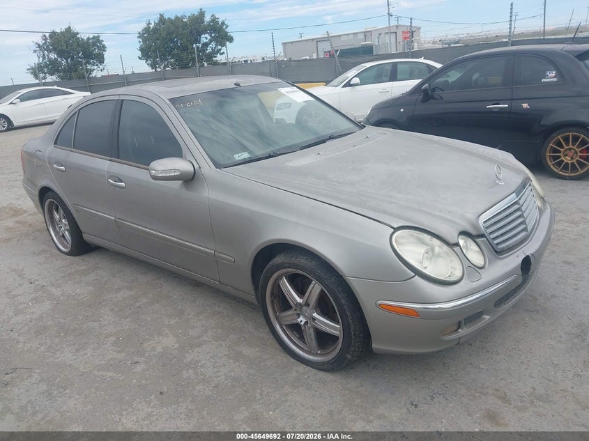2005 Mercedes-Benz E 320