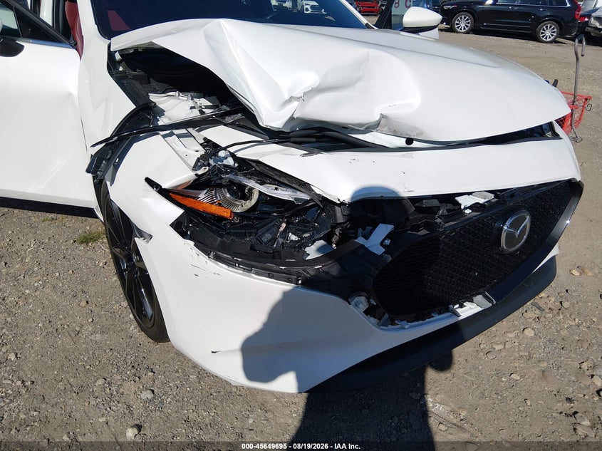2023 MAZDA MAZDA3 auction photo 6
