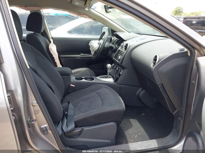 2011 NISSAN ROGUE auction photo 5