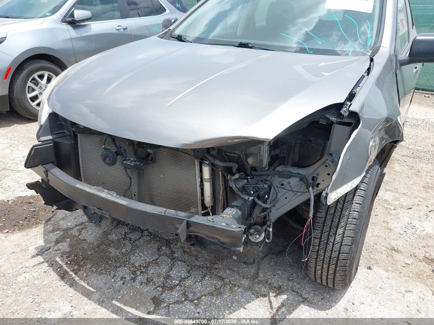 2011 NISSAN ROGUE auction photo 6