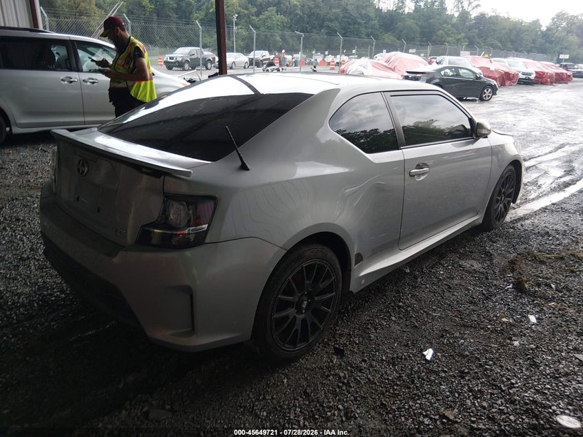2014 SCION TC auction photo 4