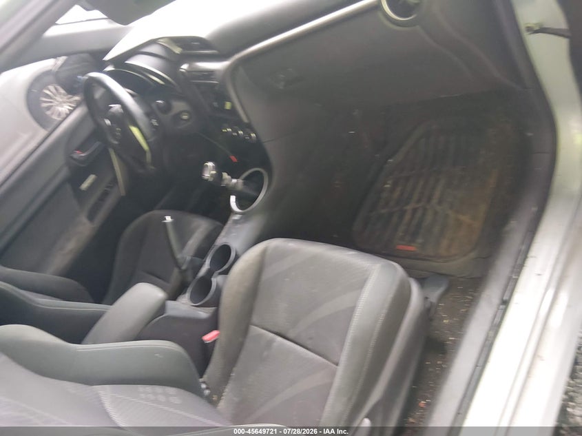 2014 SCION TC auction photo 5