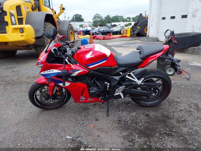 2026 Honda Cbr650 R VIN: MLHRH1557T5202171 Lot: 45649729