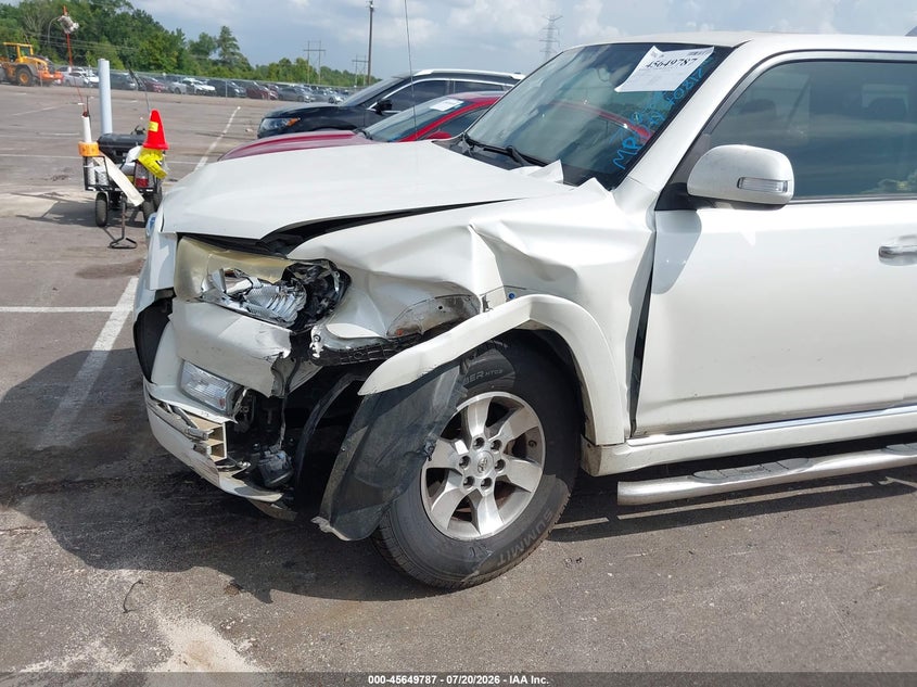 2013 Toyota 4Runner Sr5 VIN: JTEZU5JR3D5061787 Lot: 45649787
