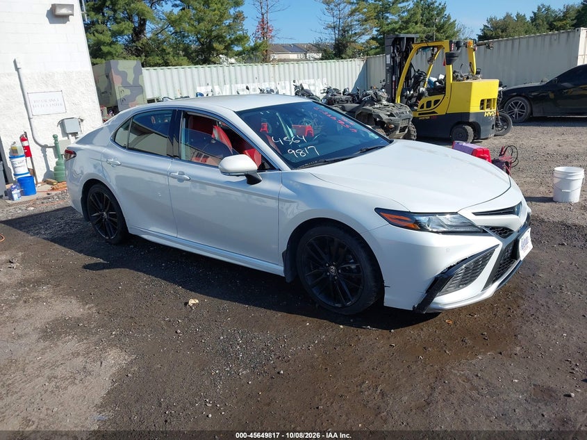 2022 TOYOTA CAMRY XSE HYBRID