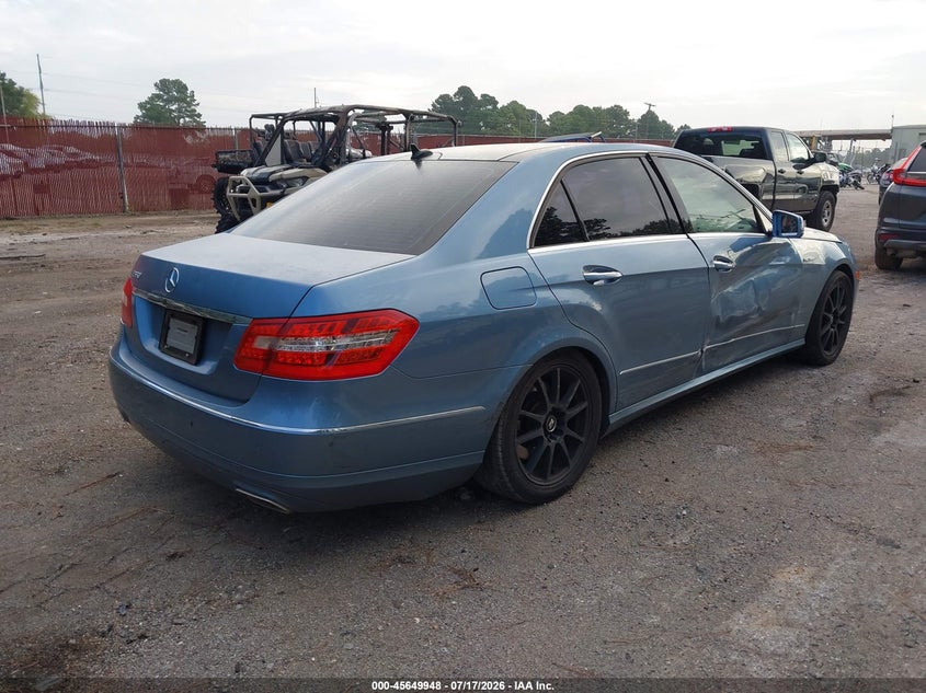 2010 MERCEDES-BENZ E 550 auction photo 4