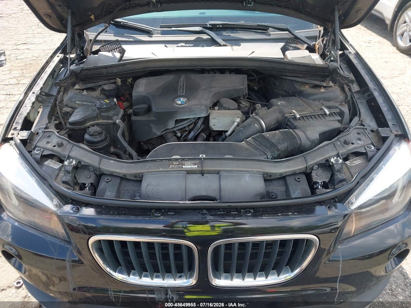 2015 BMW X1 xDrive28I VIN: WBAVL1C58FVY34374 Lot: 45649955