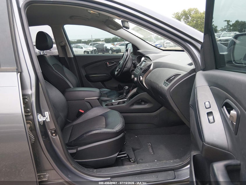 2014 HYUNDAI TUCSON auction photo 5