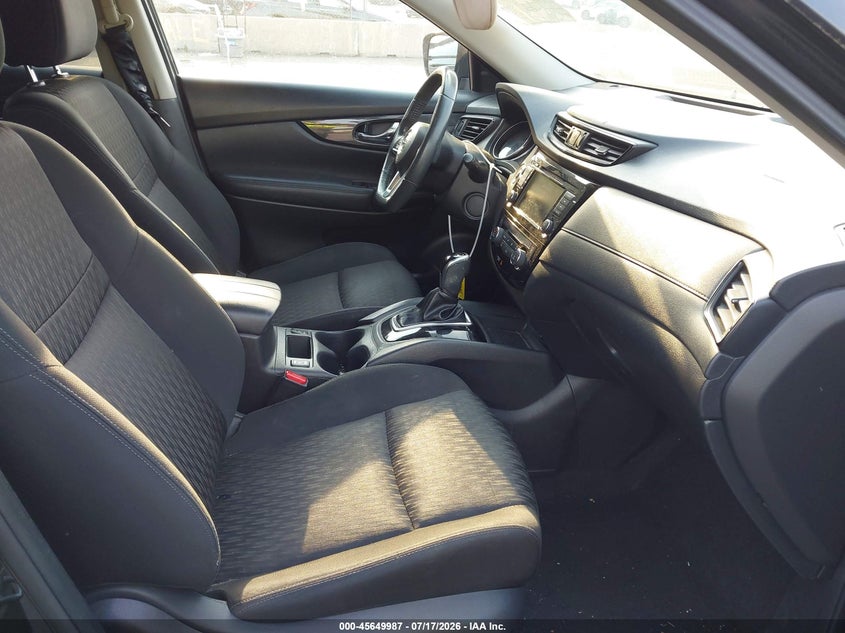 2018 NISSAN ROGUE auction photo 5