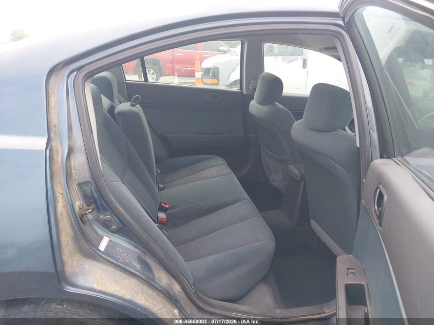 2004 MITSUBISHI GALANT auction photo 8