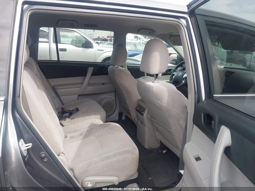 2013 Toyota Highlander VIN: 5TDZA3EH4DS037768 Lot: 45650046