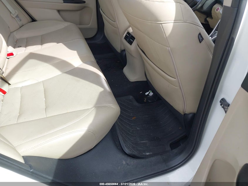 2015 HONDA ACCORD auction photo 8