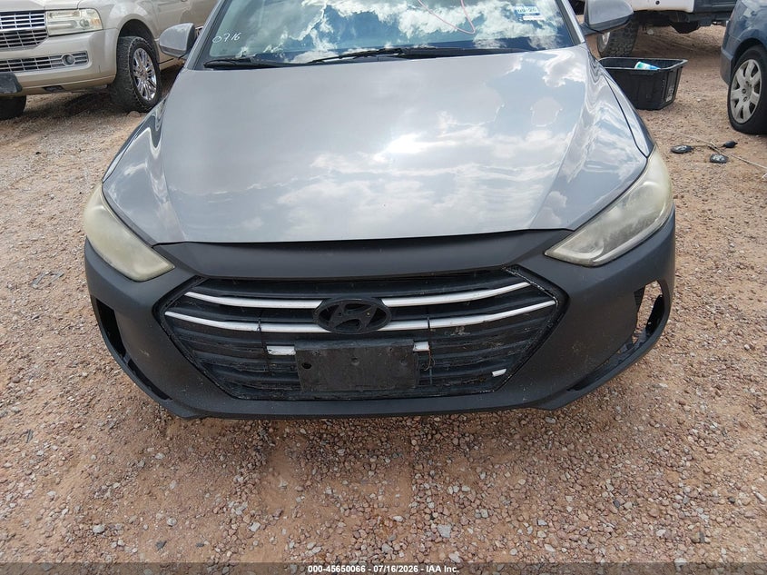 2018 HYUNDAI ELANTRA auction photo 6